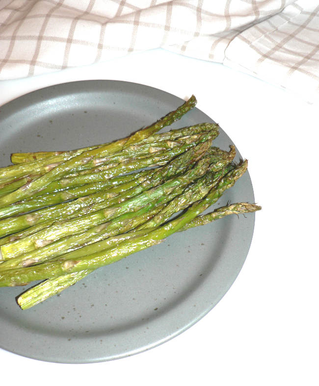 Asparagus Cooked in Air Fryer