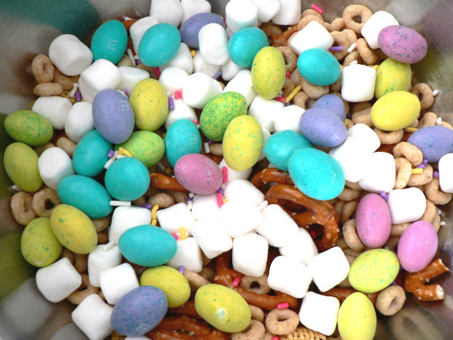 Easter Bunny Munch Ingredients