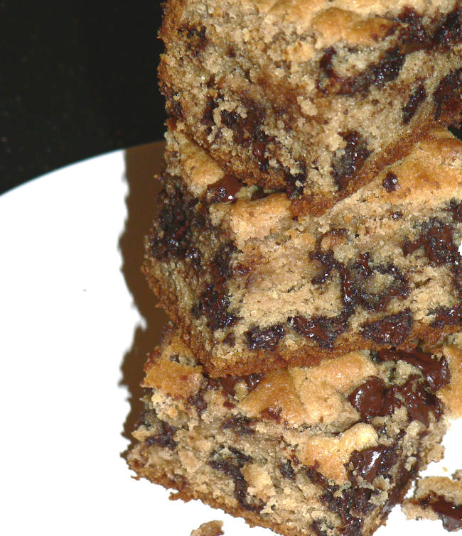 Cookie Bars with Chocolate Chips
