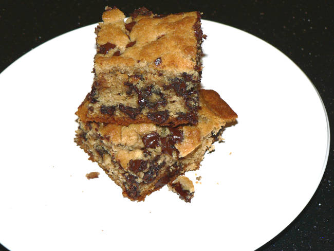 Two Chocolate Chips Cookie Bars