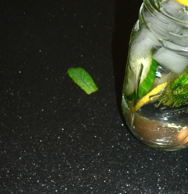 Cucumber Mint Water With Ice
