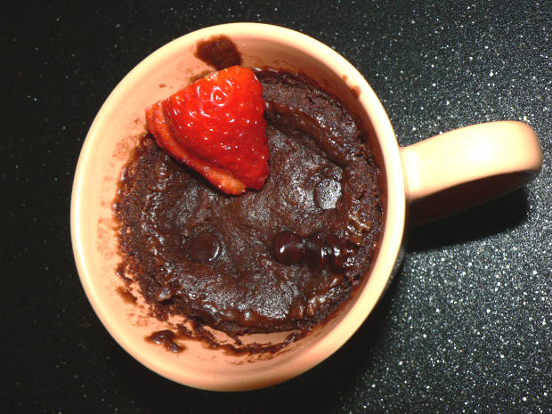Microwave cake in a cup