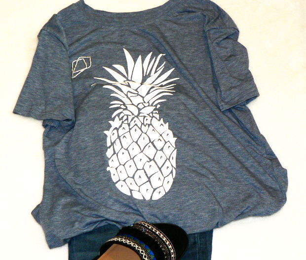 Pineapple Shirts From Amazon, find out all about this fun pineapple shirt from Amazon, and buy it now to create a really cute outfit #clothes #tshirts