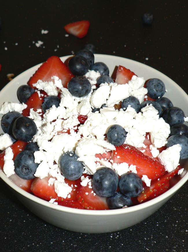 Berry Salad with Strawberries and Blueberries