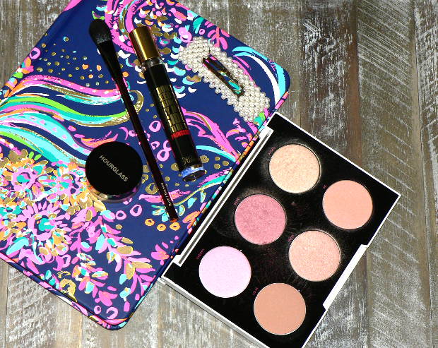 Makeup Favorites, July 2019 including Urban Decay blushes, Kilian perfume, Hourglass Veil Translucent Setting Powder, Kevyn Aucoin Eye Shadow Brush #makeup