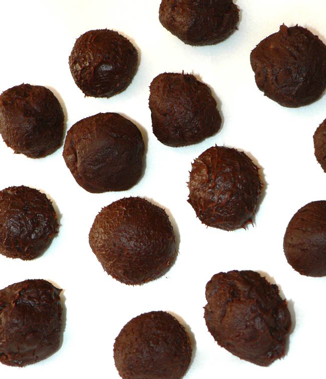 Homemade Chocolate Truffles