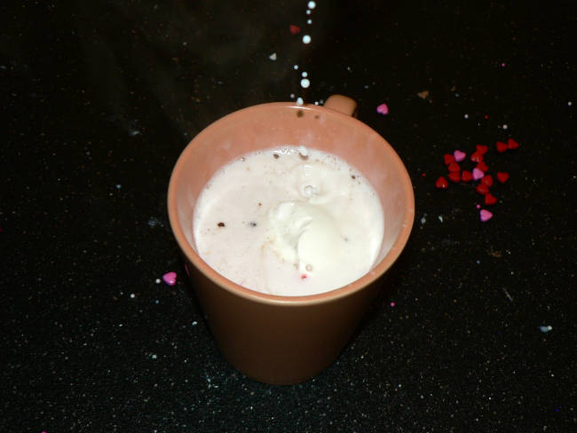 White Hot Chocolate in a Mug