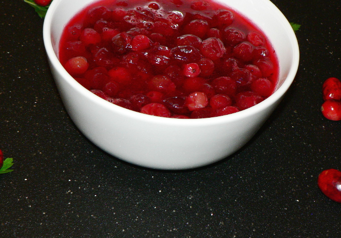 Fresh Cranberry Sauce