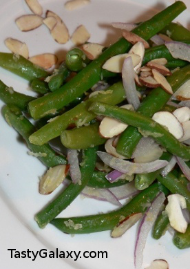 Green Bean Salad With Almonds and Red Onions