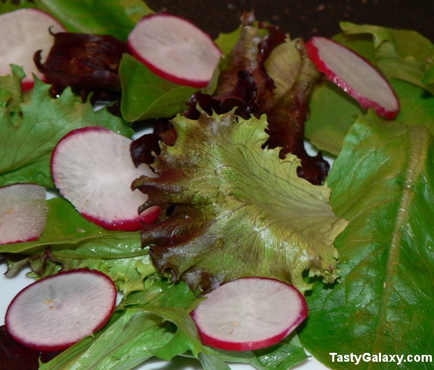 Mesclun Greens Salad With Radishes And Coriander
