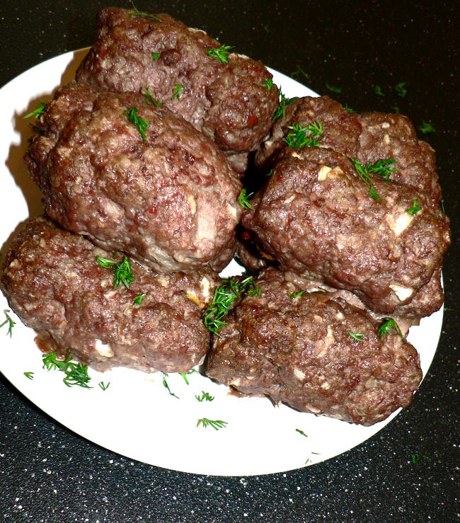 Best Keto Ground Lamb Kebabs, these are low carb lamb kebabs baked in the oven. They are amazingly easy to make, and they are low carb and delicious #healthyrecipes #healthyfood #healthyeating #cooking #food #recipes #ketodiet #ketorecipes #lowcarb #lowcarbdiet #lowcarbrecipes #glutenfree #glutenfreerecipes