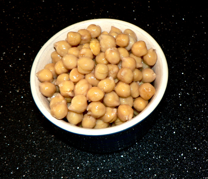 Easy, healthy, delicious recipe, find out how to cook chickpeas in Instant Pot #instantpot #cooking #recipes #healthy #vegetarian