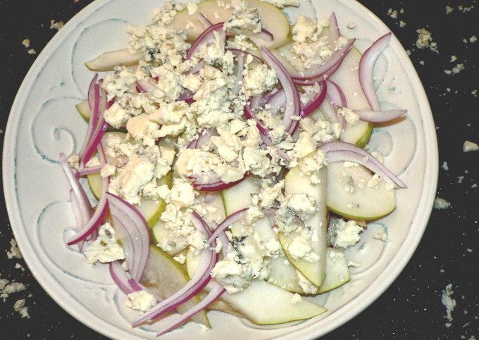 Pear Salad with Blue Cheese, made with red and white pears, red onions and blue cheese