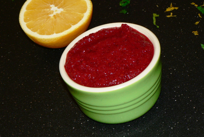 This amazing Fresh Cranberry Orange Relish Recipe is a perfect raw cranberry relish to make for Christmas and Thanksgiving #healthy #healthyrecipes #healthyfood #healthyeating #cooking #food #recipes #vegatarian #vegetarianrecipes #veganrecipes #vegan #veganfood #glutenfree #glutenfreerecipes #dairyfree #sidedish #christmas #fall #winter #thanksgiving
