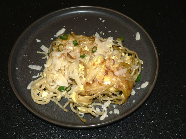 Leftover spaghetti fried with eggs